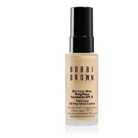 Make-up značky Bobbi Brown stojí 711 Kč
