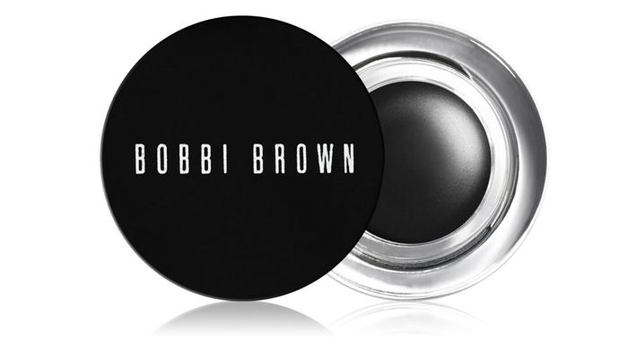 Vyzkoušet můžete i tuto variantu tužky na oči Bobbi Brown za 939 Kč
