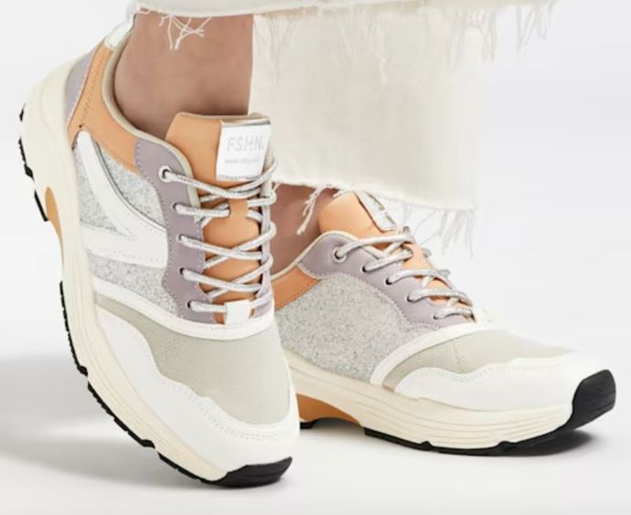 Tenisky Oxmox, Deichmann, 799 Kč
Tenisky Oxmox, Deichmann, 799 Kč