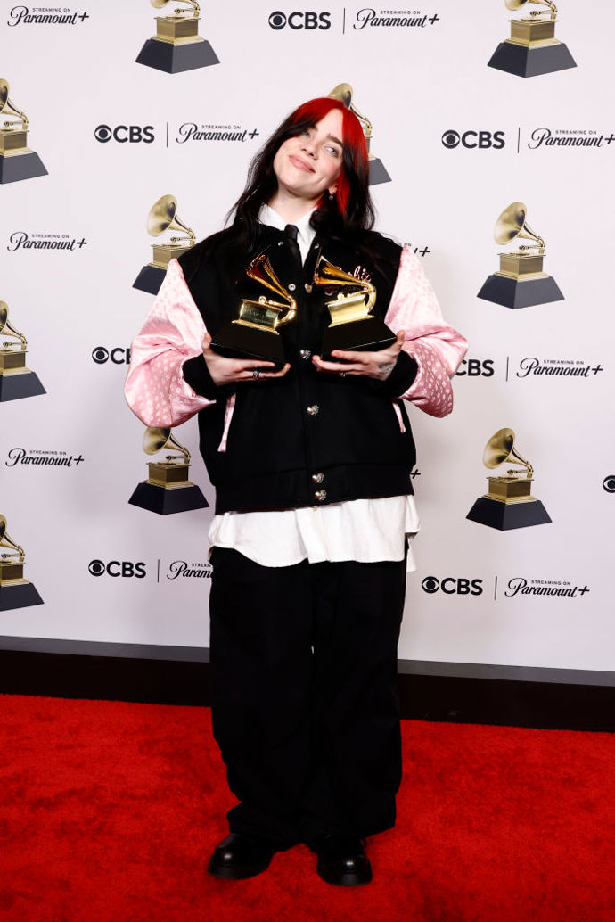 Billie Eilish a její bratr Finneas získali cenu za píseň What Was I Made For k filmu Barbie
