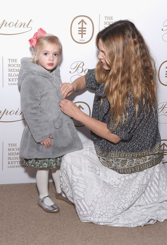 Drew Barrymore se svou mladší dcerou Frankie v roce 2017
Drew Barrymore se svou mladší dcerou Frankie v roce 2017