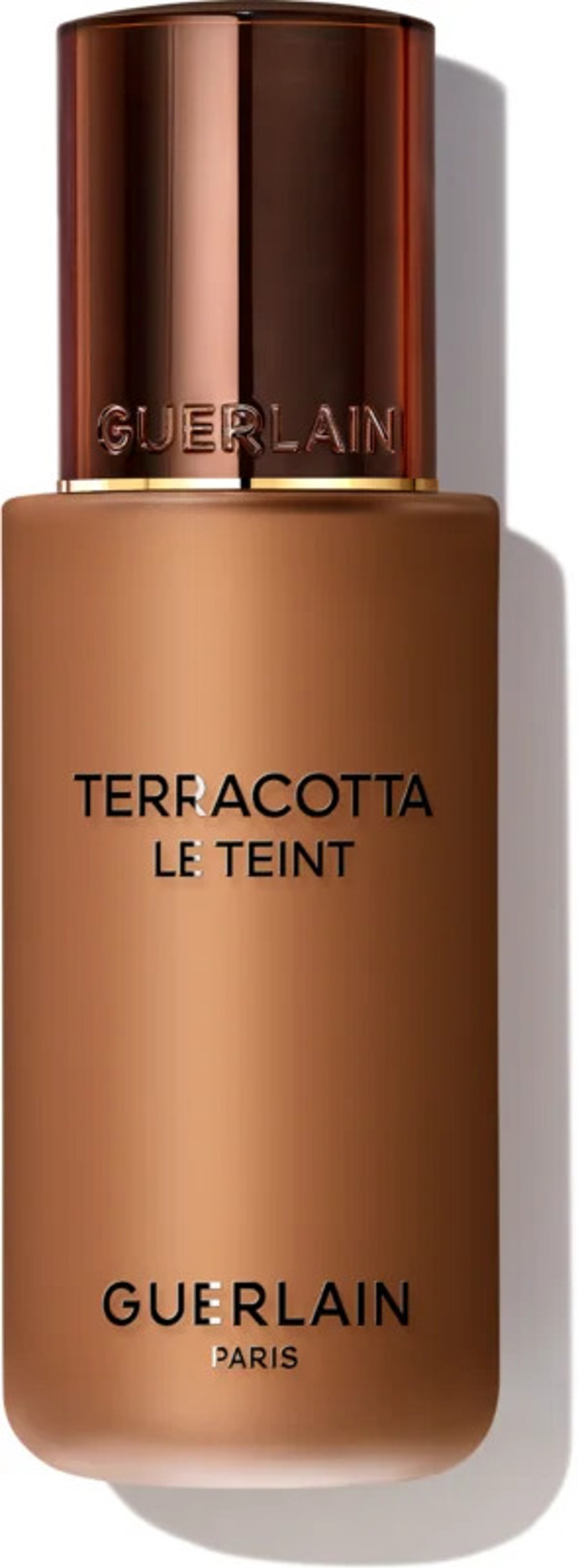 Tekutý make-up pro přirozený vzhled, Guerlain, 755 Kč, Notino
Tekutý make-up pro přirozený vzhled, Guerlain, 755 Kč, Notino
