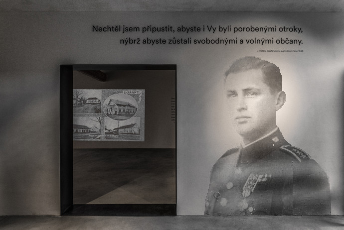 V roce 2017 získala paní Zdeňka Mašínová po téměř třiceti letech od pádu komunistického režimu rodný statek svého otce Josefa Mašína v Lošanech. Ve stejném roce vznikl spolek s cílem vytvořit zde veřejně přístupný Památník tří odbojů a jeho prostřednictvím uchovat památku a odkaz generálmajora Josefa Mašína a jeho rodiny, která ve 20. století přinesla velké osobní oběti v boji za vlast, svobodu a demokracii.
V roce 2017 získala paní Zdeňka Mašínová po téměř třiceti letech od pádu komunistického režimu rodný statek svého otce Josefa Mašína v Lošanech. Ve stejném roce vznikl spolek s cílem vytvořit zde veřejně přístupný Památník tří odbojů a jeho prostřednictvím uchovat památku a odkaz generálmajora Josefa Mašína a jeho rodiny, která ve 20. století přinesla velké osobní oběti v boji za vlast, svobodu a demokracii.
