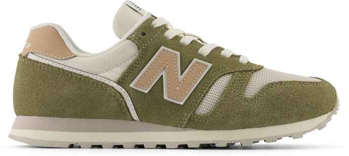 Zelenobéžové tenisky, New Balance, 1 399 Kč
Zelenobéžové tenisky, New Balance, 1 399 Kč