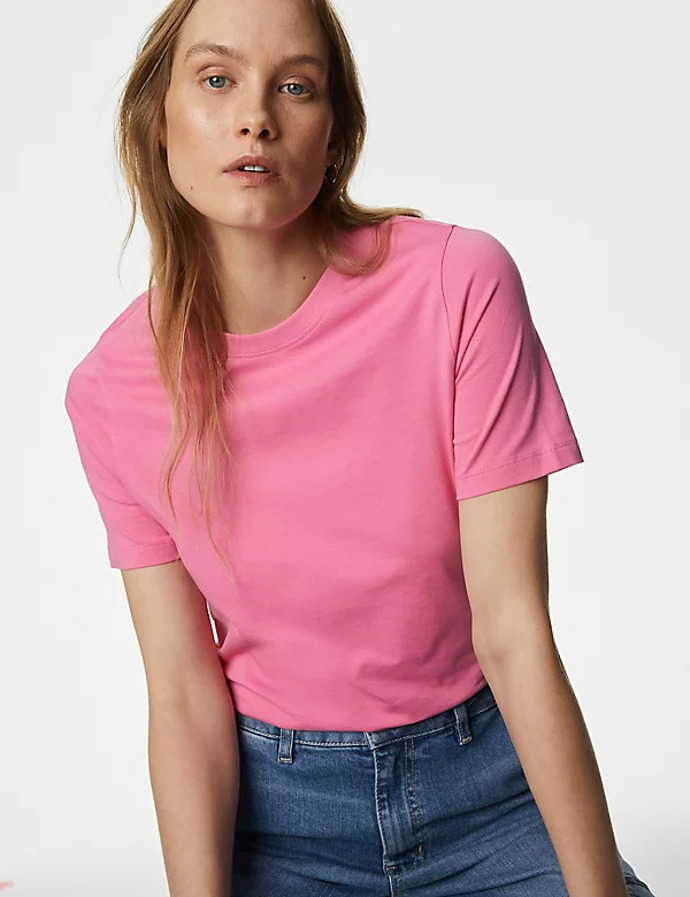 Růžové tričko, M&S, 299 Kč
Růžové tričko, M&S, 299 Kč
