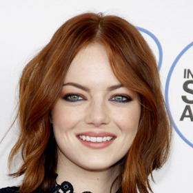 Emma Stone předvedla verzi klasického bobu, která sluší všem tvarům obličeje. 
