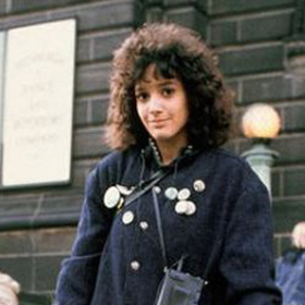 Jennifer Beals
