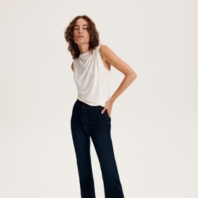 Zvonové džíny skinny, Reserved, 399 Kč 

