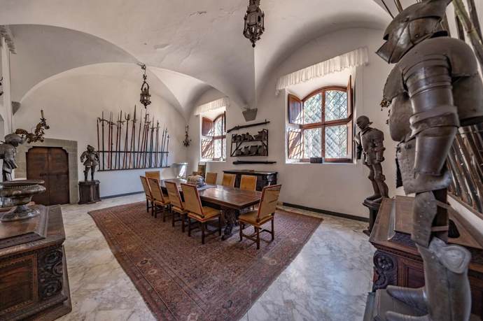 Galerie: Zámek u Florencie Galerie: Zámek u Florencie