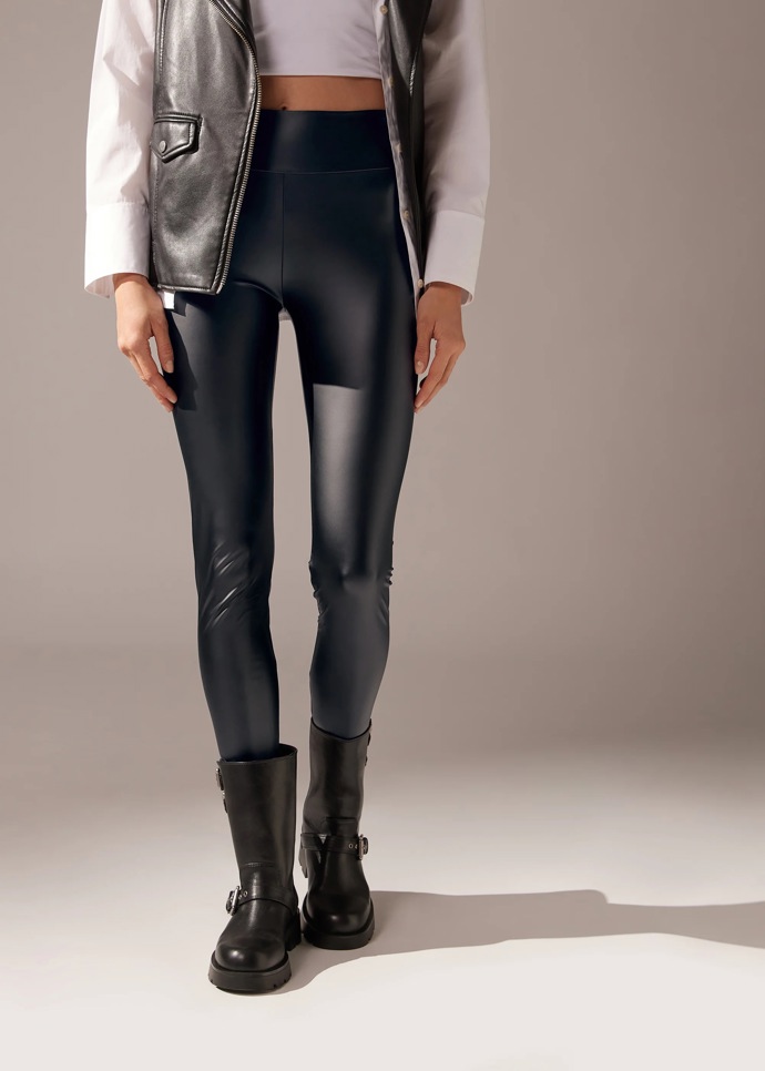 Legíny: Calzedonia, 749 Kč
Legíny: Calzedonia, 749 Kč