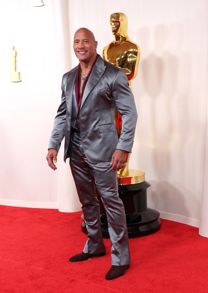 Dwayne Johnson oblékl Dolce & Gabbana
Dwayne Johnson oblékl Dolce & Gabbana