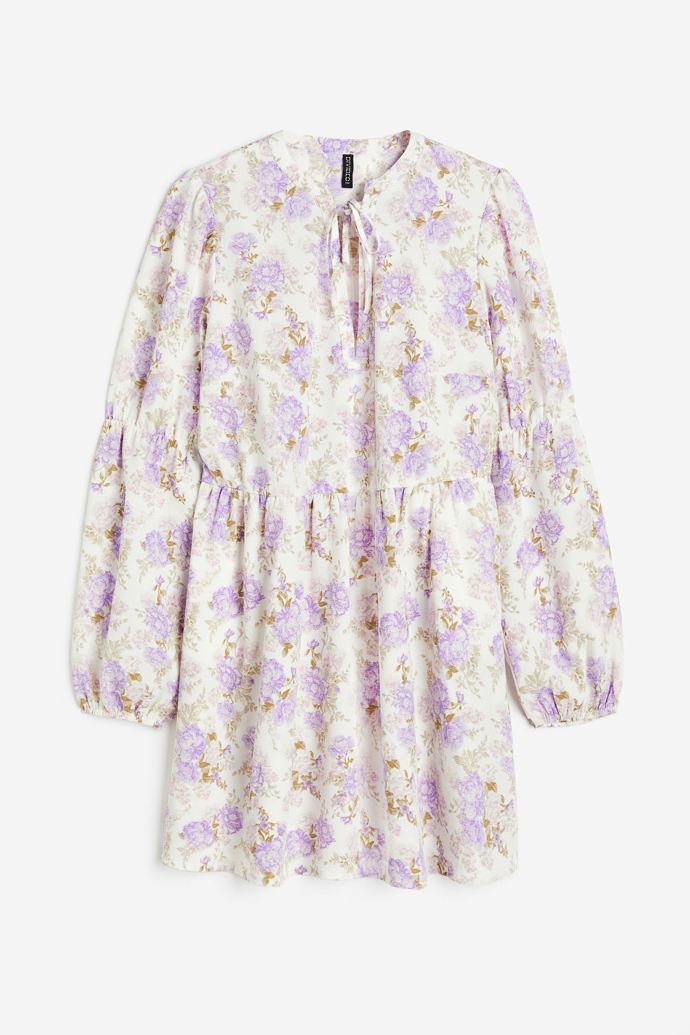 H&M, 749 Kč

Během Dnů Marianne platí v kamenné prodejně i na e-shopu H&M sleva 20 % při nákupu nad 800 Kč pro členy věrnostního programu H&M. Nelze kombinovat s jinými akcemi a speciálními kolekcemi.
