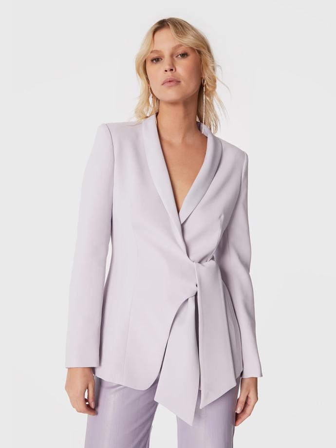 Světle fialové sako ke kostýmku, Marciano Guess, 3 640 Kč, Modivo
Světle fialové sako ke kostýmku, Marciano Guess, 3 640 Kč, Modivo