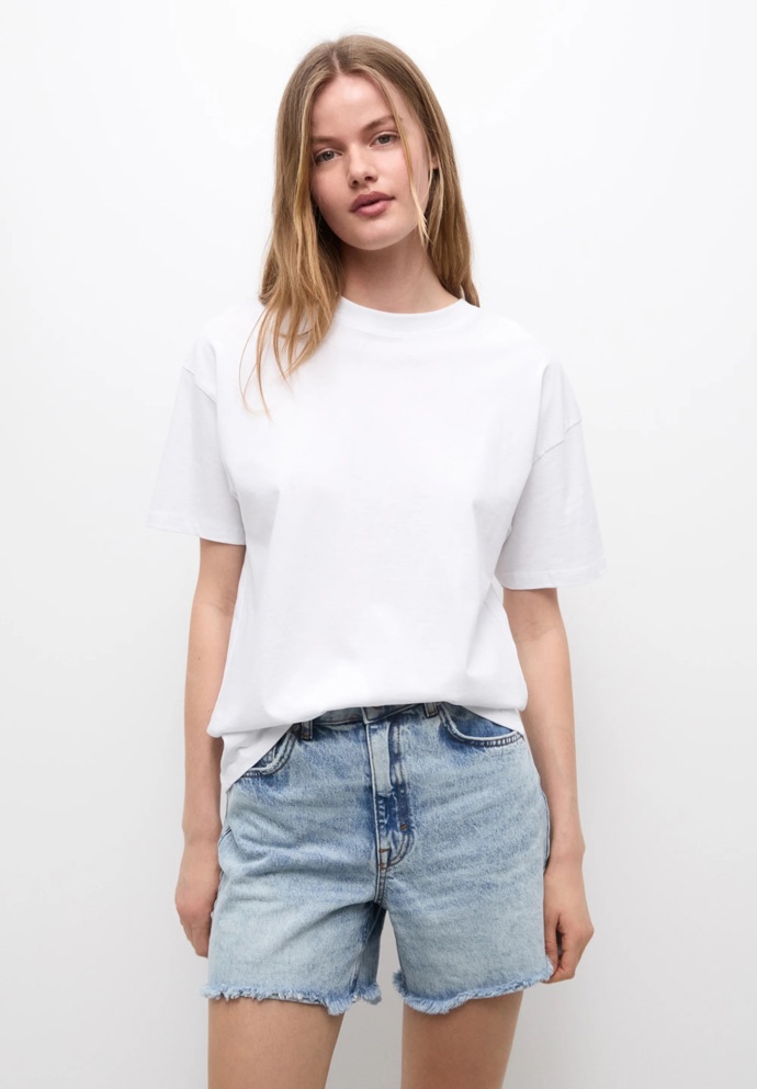 Tričko: Pull&Bear, 249 Kč
