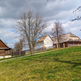 Kouřimský skanzen ožívá velikonočními tradicemi.
