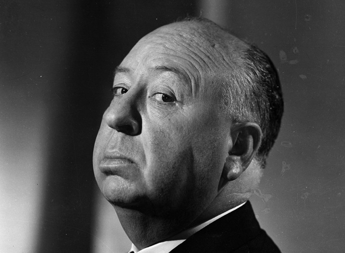 Alfred lehce vybočoval z řady
