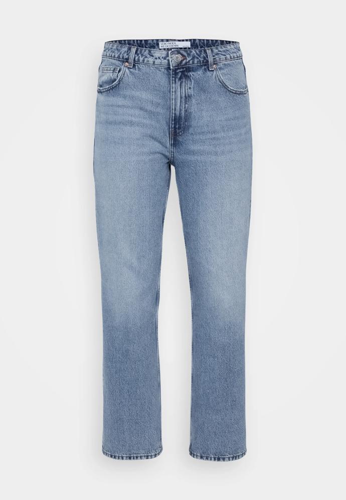Vero Moda Curve, 1410 Kč, zalando.cz

Během Dnů Marianne platí na e-shopu Zalando sleva 25 % při nákupu nad 1499 Kč nebo sleva 20 % při nákupu nad 999 Kč. Platí pro širokou nabídku produktů.
