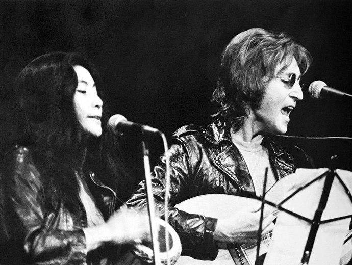 John Lennon a Yoko Ono
