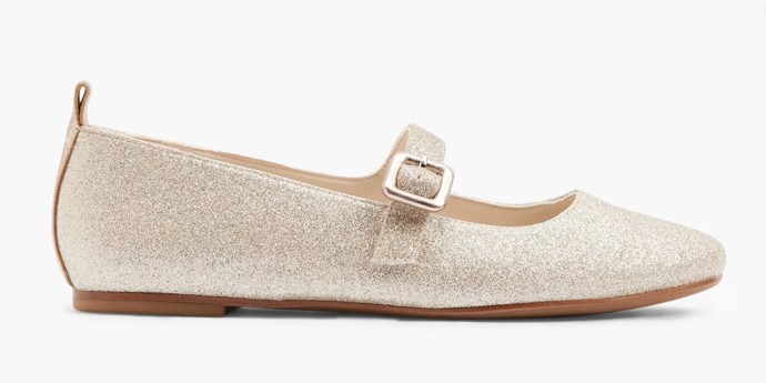 Metalické baleríny, Deichmann, 599 Kč
Metalické baleríny, Deichmann, 599 Kč