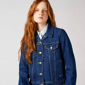 Džínová bunda, Levi’s, 3399 Kč

