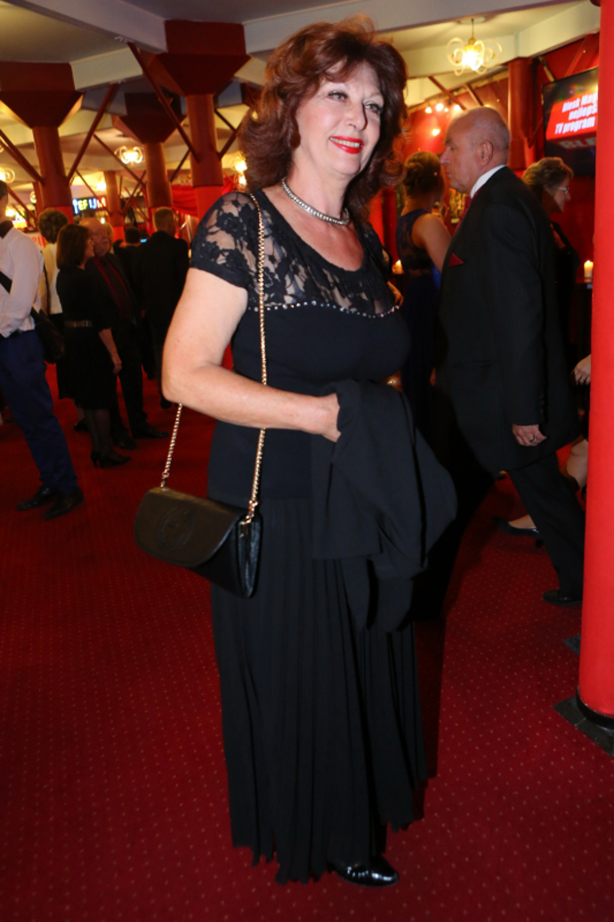 Saskia Burešová
