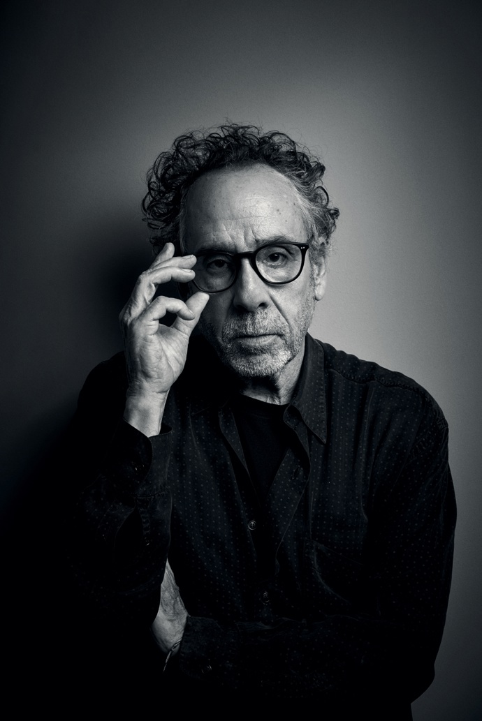 Režisér, producent a vizionář Tim Burton.
