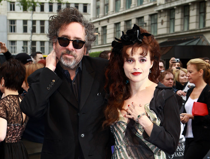 Tim Burton a jeho dlouholetá partnerka a filmová múza Helena Bonham Carter, kterou obsadil do několika svým filmů
