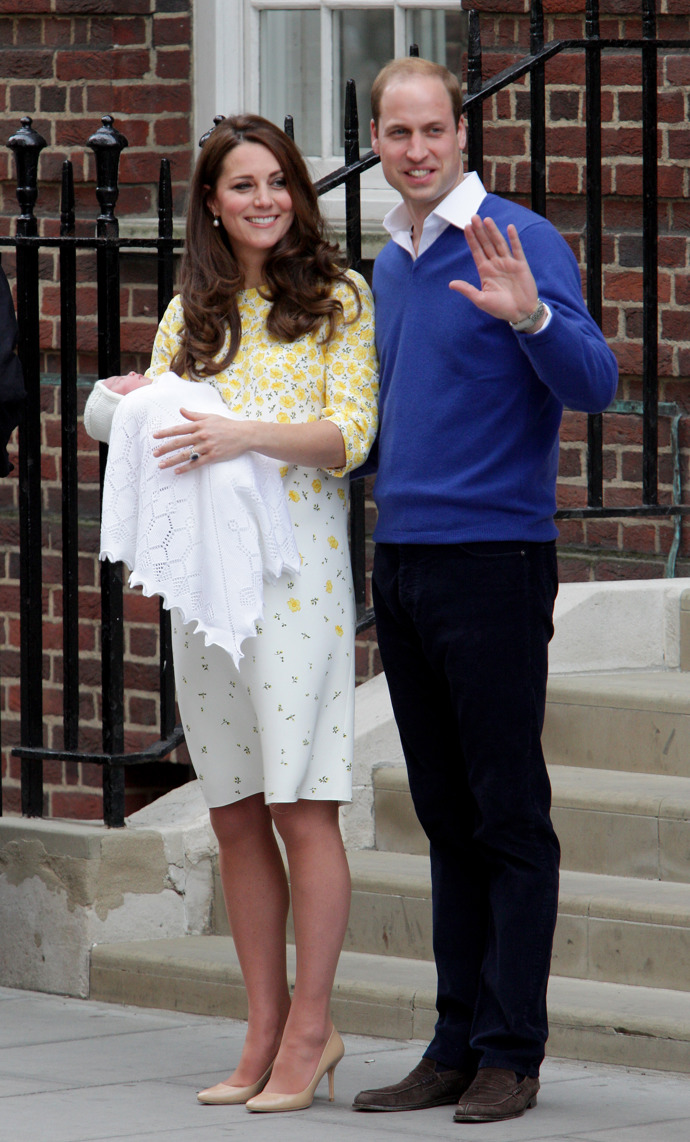 Kate Middleton po narození princezny Charlotte v roce 2015.
