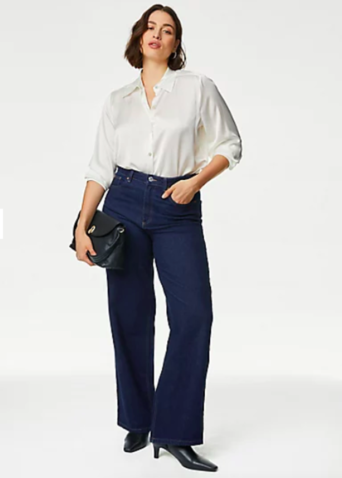 Široké baggy jeans jsou letos v kurzu