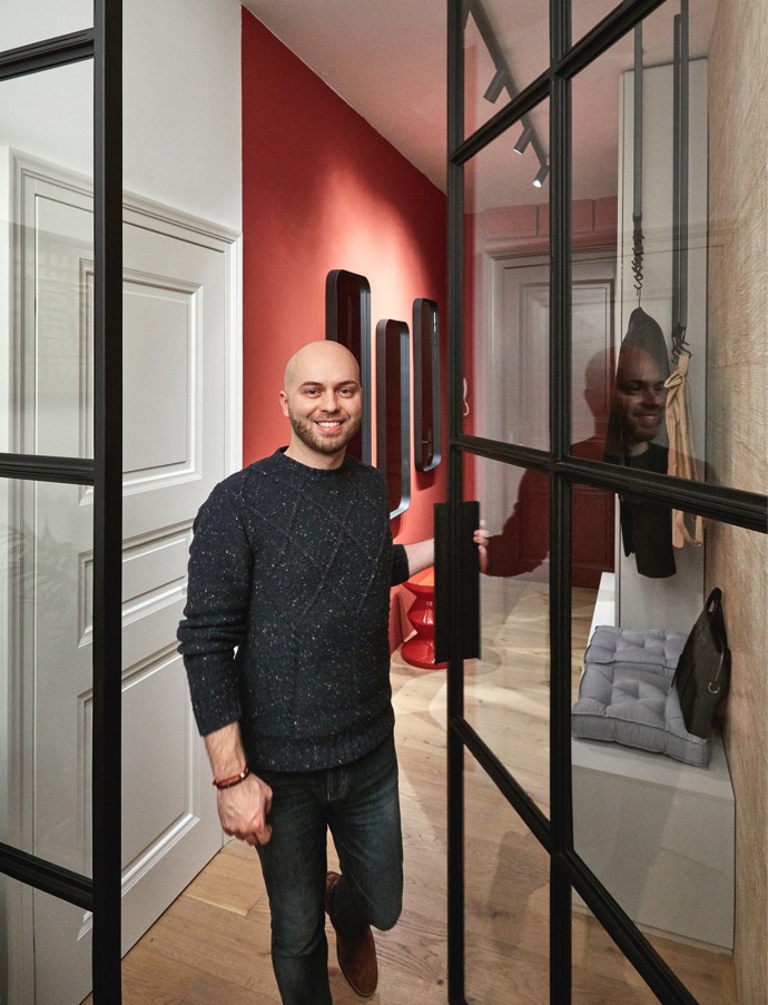 Proměna nudné předsíně v žižkovském bytě: Z úzké nudle designový vstup Proměna nudné předsíně v žižkovském bytě: Z úzké nudle designový vstup