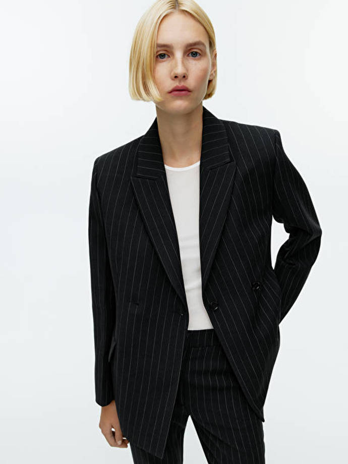 Sako, Arket, 179 eur
