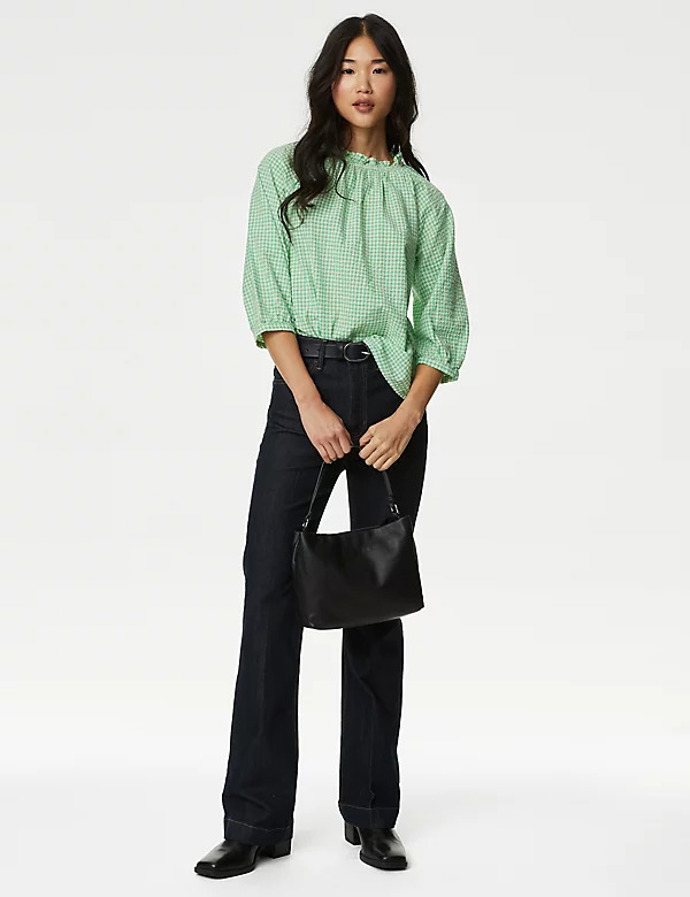 Zelená halenka, M&S, 899 Kč
Zelená halenka, M&S, 899 Kč