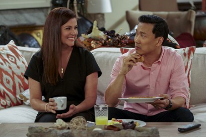 Tiffani Thiessen v seriálu Alexa a Katie (2019)
Tiffani Thiessen v seriálu Alexa a Katie (2019)