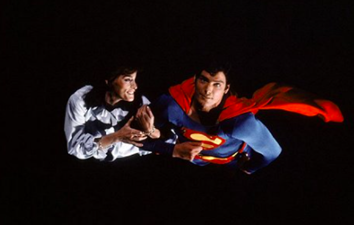 Margot Kidder jako Lois Lane ve filmu Superman
