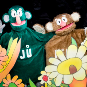 Jů a Hele ve Studiu Kamarád
