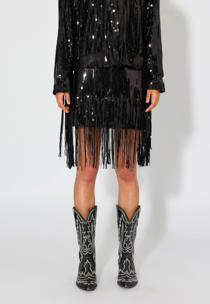 MIA FRINGE SEQUIN SKIRT Minisukně, značka SOMETHINGNEW, přibližná cena 1790 Kč. 
