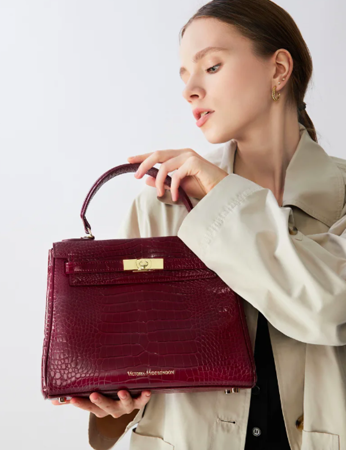 Victoria Hyde 2499 Kč
Victoria Hyde 2499 Kč