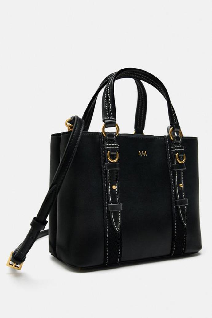 Zara 699 Kč
Zara 699 Kč