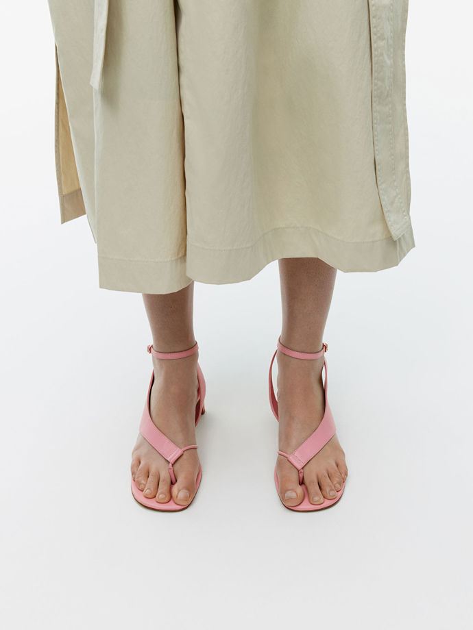 Arket, 199 eur
