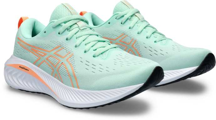 Dámská běžecká obuv GEL-EXCITE™ 10 je navržena tak, aby vašim nohám během běžeckého nebo fitness tréninku zajistila maximální pohodlí. Vrstva technologie AMPLIFOAM™ PLUS umístěná do mezipodešve je vyšší, zajišťuje více pohodlí a tlumenější zážitek. 2149 Kč
