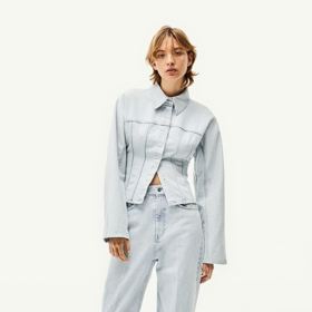 Baggy džíny, H&M, 1199 Kč
