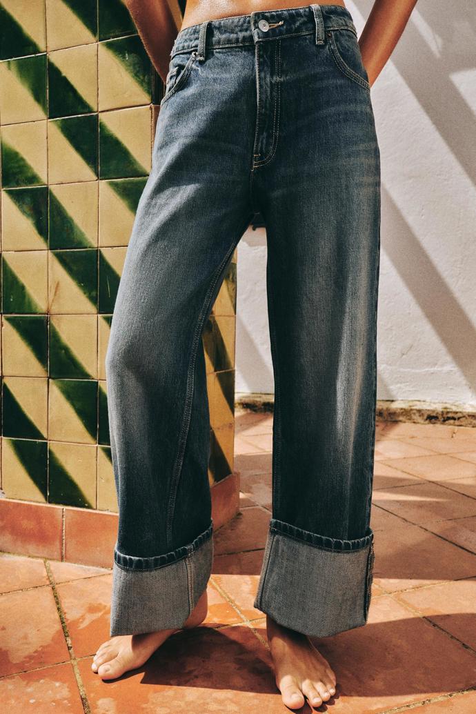 Baggy džíny, Zara, 699 Kč
Baggy džíny, Zara, 699 Kč
