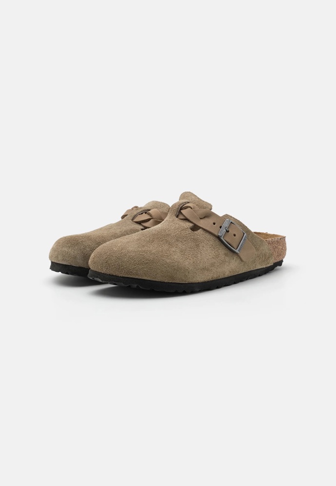 Boty: Birkenstock, 4 030 Kč
Boty: Birkenstock, 4 030 Kč