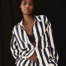 Co-ord set, H&M, 719 Kč a 359 Kč
