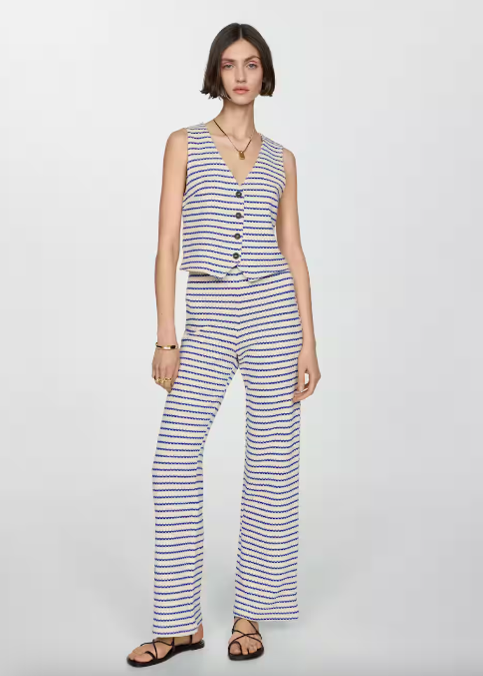 Co-ord set, Mango, 699 Kč a 799 Kč
Co-ord set, Mango, 699 Kč a 799 Kč