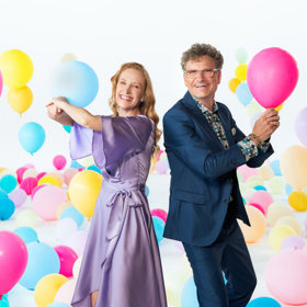 Patrik Hartl a Tereza Prucková


 
