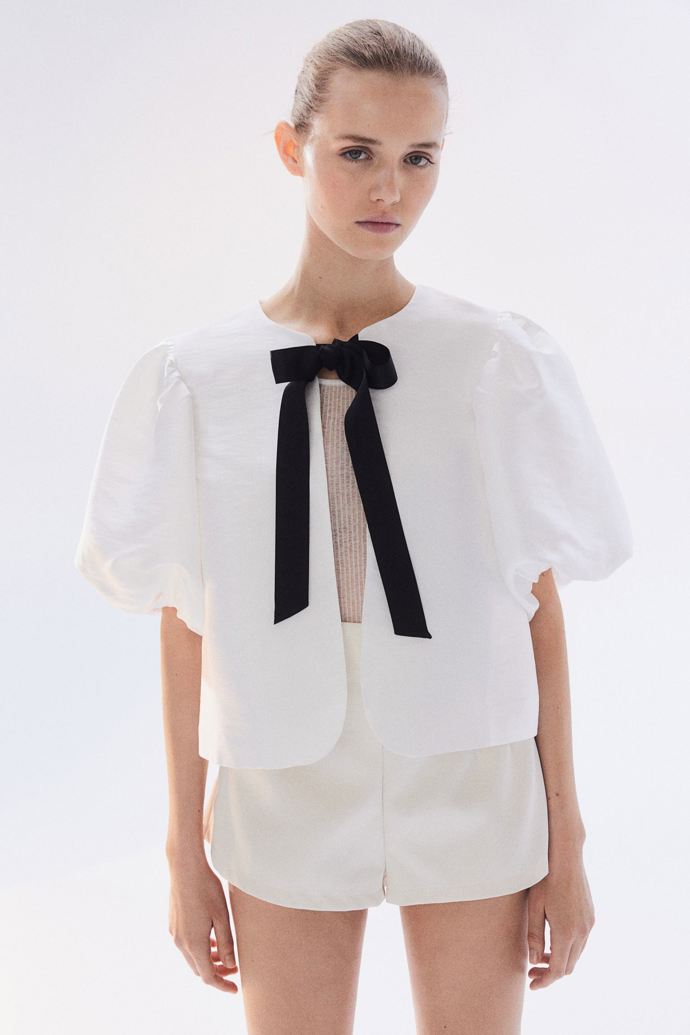 H&M, 1199 Kč
