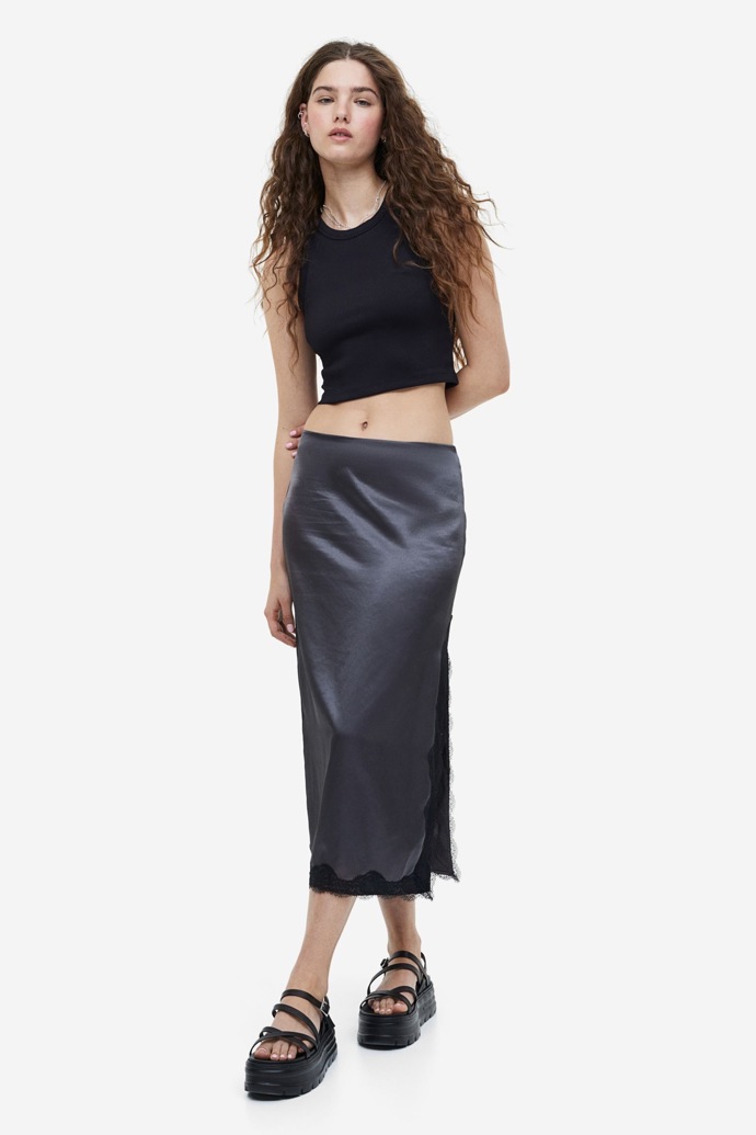Sukně: H&M, 799 Kč
Sukně: H&M, 799 Kč