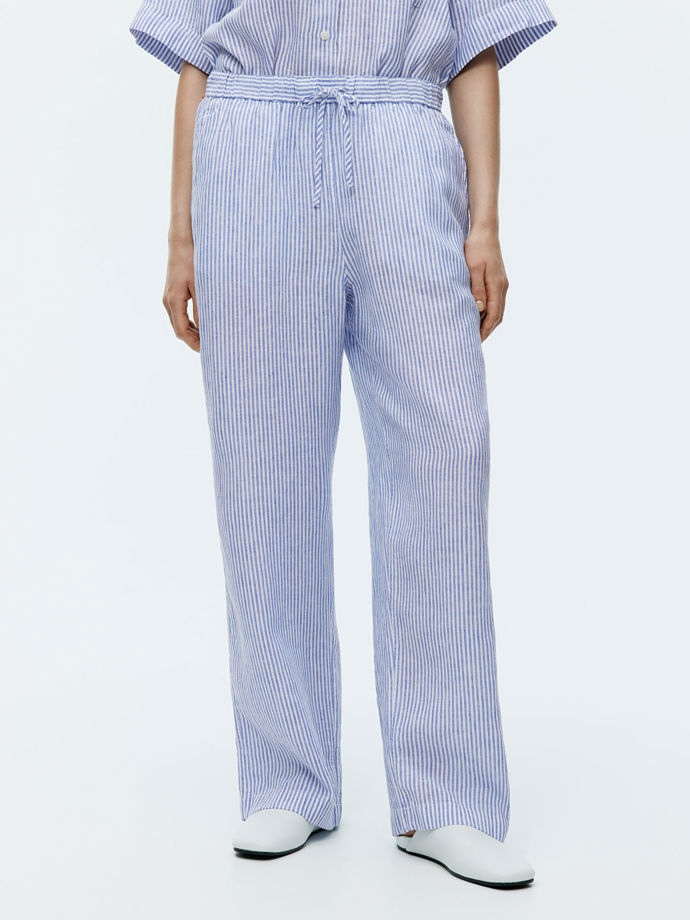 Lněné kalhoty, Arket, 59 eur
Lněné kalhoty, Arket, 59 eur