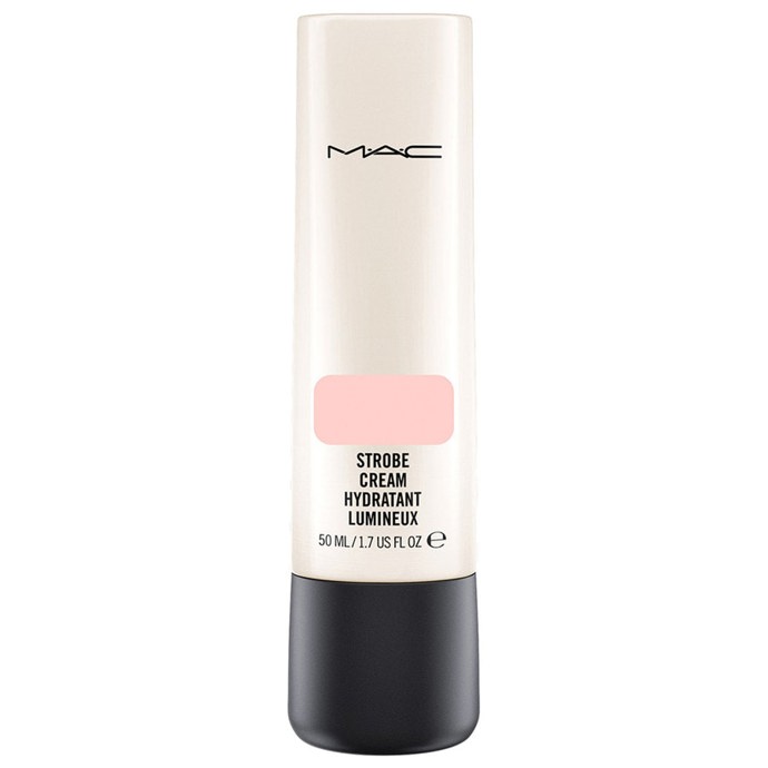 Krémový rozjasňovač, Mac, 1 250 Kč
Krémový rozjasňovač, Mac, 1 250 Kč